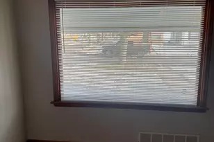 4877 N 40th St, Milwaukee, WI 53209 - Photo 9