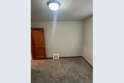 4877 N 40th St, Milwaukee, WI 53209 - Photo 29