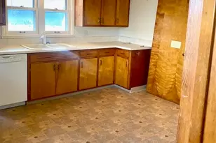 2007 Arlington Ave, Racine, WI 53403 - Photo 5