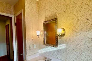 2007 Arlington Ave, Racine, WI 53403 - Photo 11