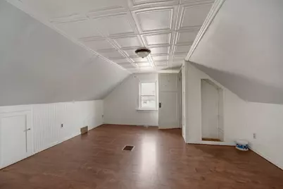 4600 N 51st Blvd, Milwaukee, WI 53218 - Photo 11