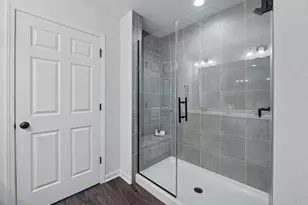 W139N6328 Bridal Wreath Ln, Menomonee Falls, WI 53051 - Photo 29