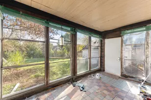 5876 N 42nd St, Milwaukee, WI 53209 - Photo 11