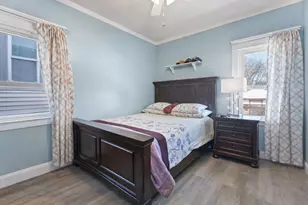 2068 S 32nd St, Milwaukee, WI 53215 - Photo 9