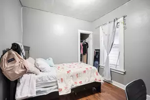 2960 S 15th Pl, Milwaukee, WI 53215 - Photo 9