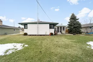 559 Orchard St, Burlington, WI 53105 - Photo 21