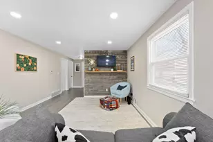 4869 N 55th St, Milwaukee, WI 53218 - Photo 3