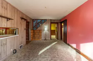 13601 W Prospect Dr, New Berlin, WI 53151 - Photo 9