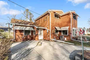 13601 W Prospect Dr, New Berlin, WI 53151 - Photo 5