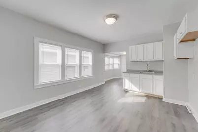 2211 S 12th St, Milwaukee, WI 53215 - Photo 13