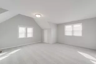 2211 S 12th St, Milwaukee, WI 53215 - Photo 23