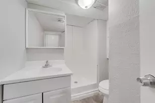 2211 S 12th St, Milwaukee, WI 53215 - Photo 3