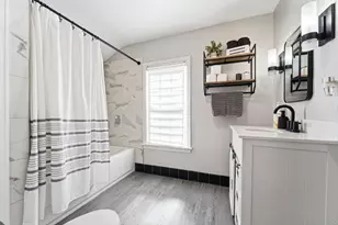 170 S 80th St, Milwaukee, WI 53214 - Photo 9