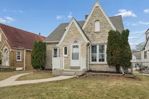 4045 N Montreal St, Milwaukee, WI 53216 - Photo 1