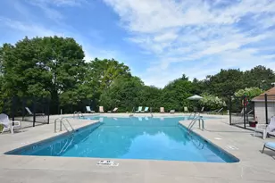 10625 N Ivy Ct, Mequon, WI 53092 - Photo 21