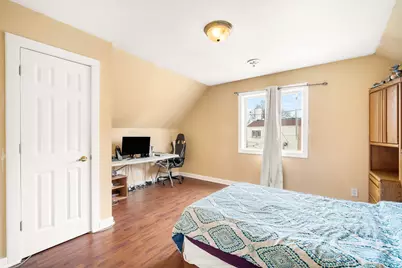 2375 S 15th Pl, Milwaukee, WI 53215 - Photo 9