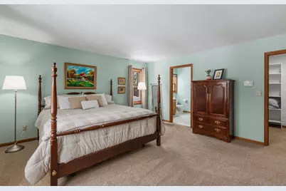 1414 W El Rancho Dr, Mequon, WI 53092 - Photo 29