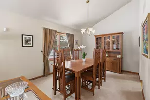 1414 W El Rancho Dr, Mequon, WI 53092 - Photo 19