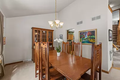 1414 W El Rancho Dr, Mequon, WI 53092 - Photo 21