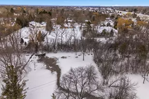 1414 W El Rancho Dr, Mequon, WI 53092 - Photo 61