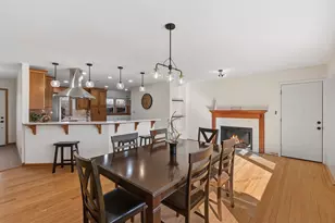 9032 N Regent Rd, Bayside, WI 53217 - Photo 3