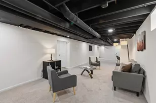 9032 N Regent Rd, Bayside, WI 53217 - Photo 21