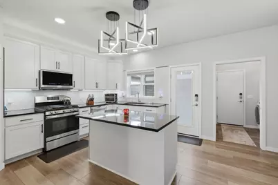 2818  Frisee Dr, Fitchburg, WI 53719 - Photo 11