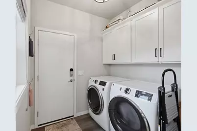 2818  Frisee Dr, Fitchburg, WI 53719 - Photo 19