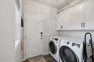 2818 Frisee Dr, Fitchburg, WI 53719 - Photo 19