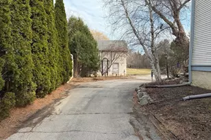 11004 N Range Line Rd, Mequon, WI 53092 - Photo 3