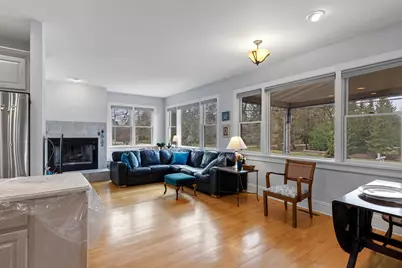 11004 N Range Line Rd, Mequon, WI 53092 - Photo 13