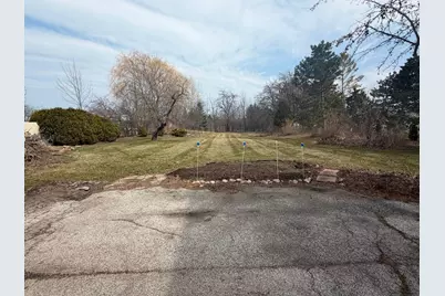 11004 N Range Line Rd, Mequon, WI 53092 - Photo 7