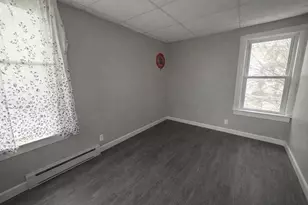 743 S 24th St, Milwaukee, WI 53204 - Photo 9