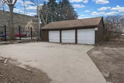 743 S 24th St, Milwaukee, WI 53204 - Photo 21