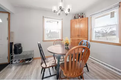 2571 S 68th St, Milwaukee, WI 53219 - Photo 5