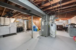 2571 S 68th St, Milwaukee, WI 53219 - Photo 25