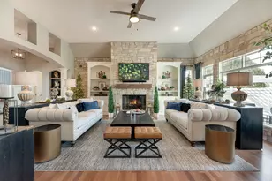 N39W23612 Grey Fox Ct, Pewaukee, WI 53072 - Photo 9