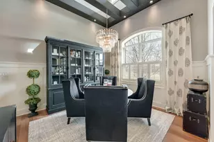 N39W23612 Grey Fox Ct, Pewaukee, WI 53072 - Photo 5