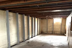 8830 W Acacia St, Milwaukee, WI 53224 - Photo 19