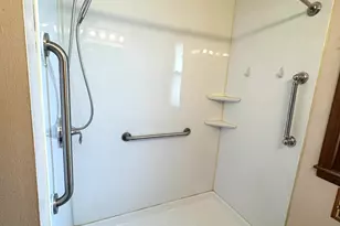 8830 W Acacia St, Milwaukee, WI 53224 - Photo 13