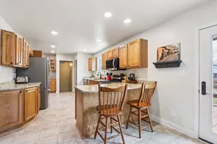 155 Concord Ln, West Bend, WI 53095 - Photo 11