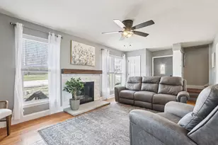 155 Concord Ln, West Bend, WI 53095 - Photo 7