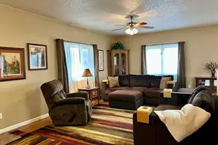 1347 Rawhide Dr, Farmington, WI 53090 - Photo 3