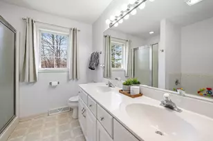 W223N8293 Sandras Dr, Lisbon, WI 53089 - Photo 25