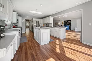 W223N8293 Sandras Dr, Lisbon, WI 53089 - Photo 11