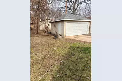 4628 W Leon Ter, Milwaukee, WI 53216 - Photo 17