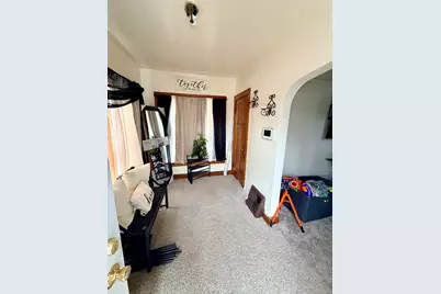 4628 W Leon Ter, Milwaukee, WI 53216 - Photo 7