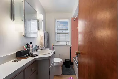 2135 S 102nd St #2137, West Allis, WI 53227 - Photo 21