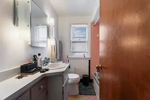 2135 S 102nd St, West Allis, WI 53227 - Photo 21