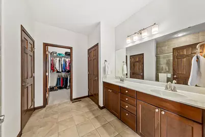 10194 S 34th St, Franklin, WI 53132 - Photo 25